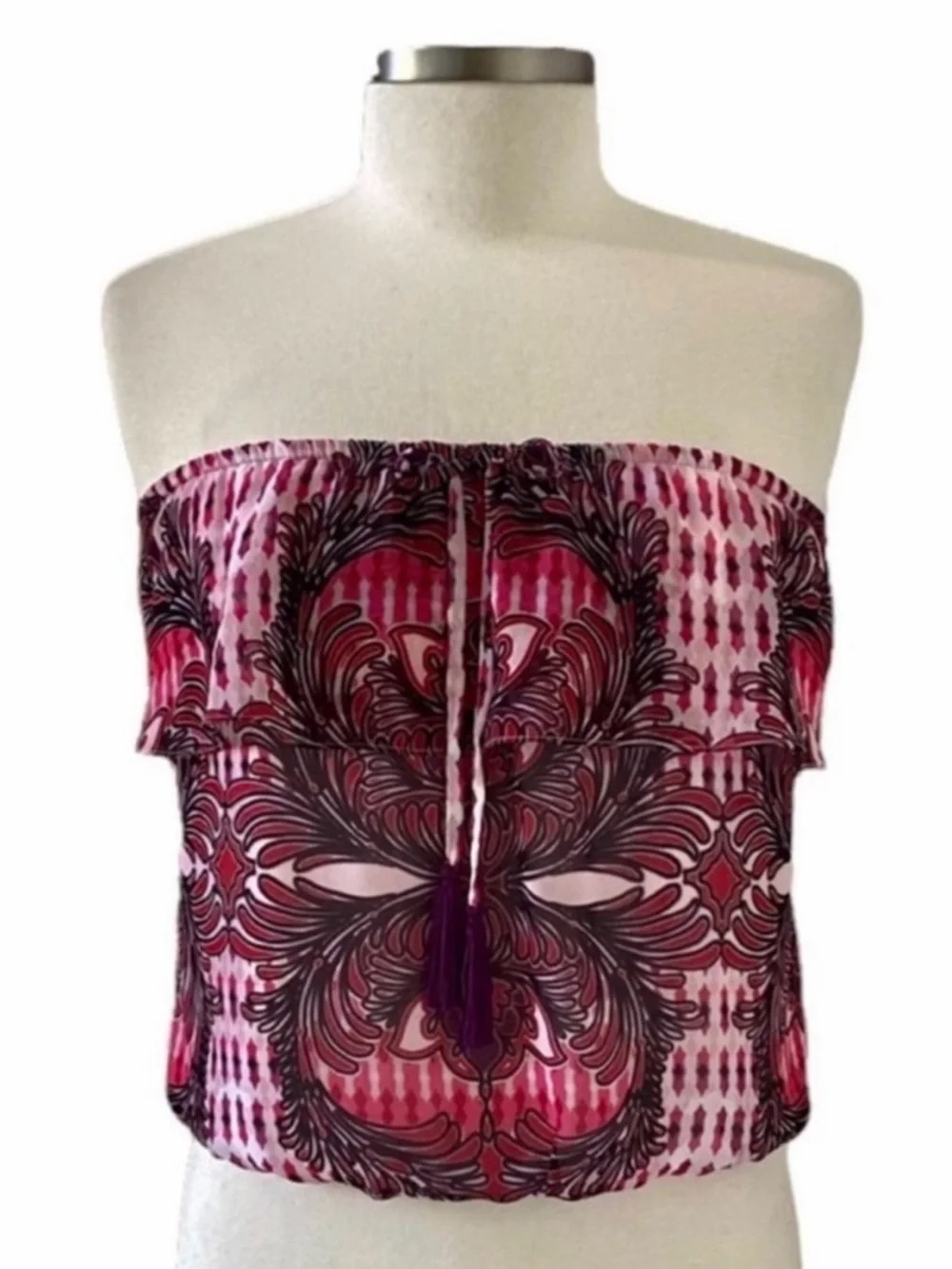 NEW Bebe Pink and Black Bohemian Print Strapless Ruffle Top Size Small - Picture 4 of 6